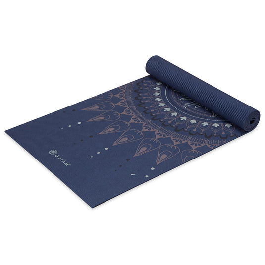 https://cdn.shopify.com/s/files/1/1728/2157/products/05-65123_6MM-PREMIUM-YOGA-MAT-HERE-NOW_C.jpg?v=1677000314