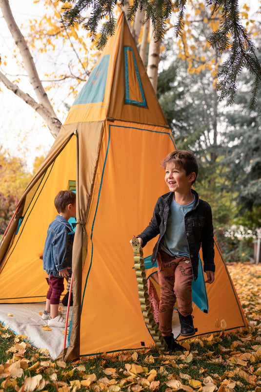 Giant Kids' Teepee: Durable, Waterproof, Safe Indoor/Outdoor Tent